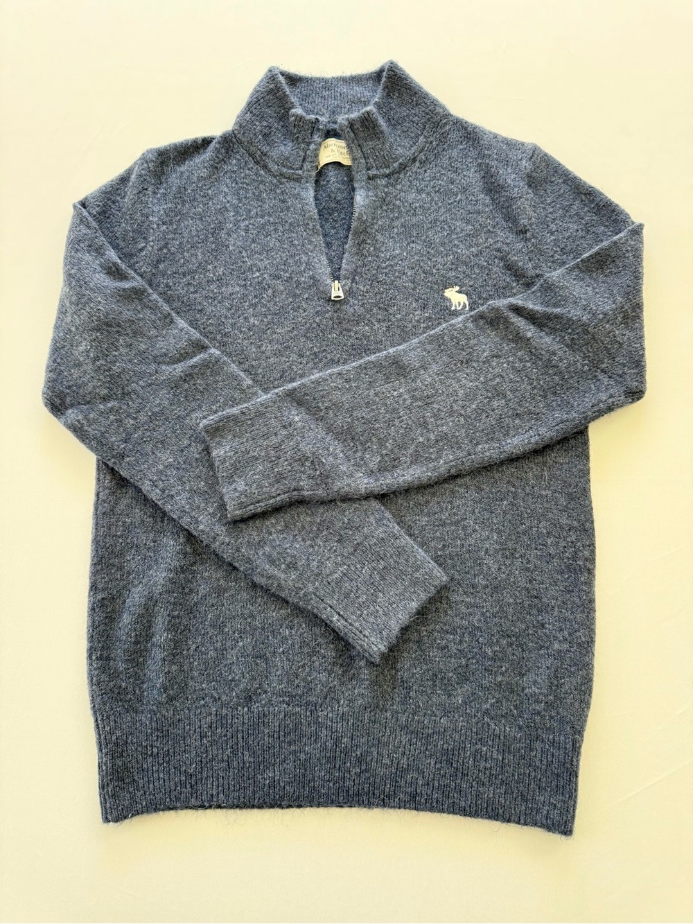 Abercrombie & Fitch Men's Blue Half-Zip Sweater
